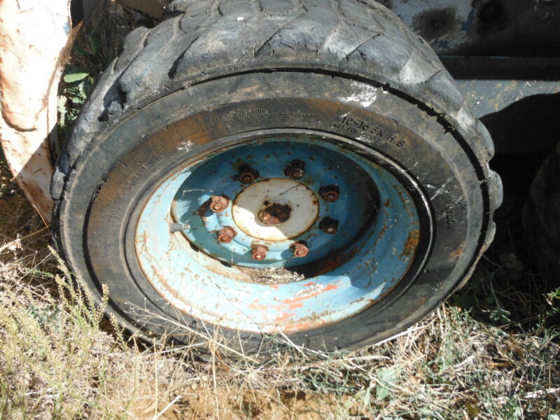 743 Bobcat Skid Steer (Lot 4)