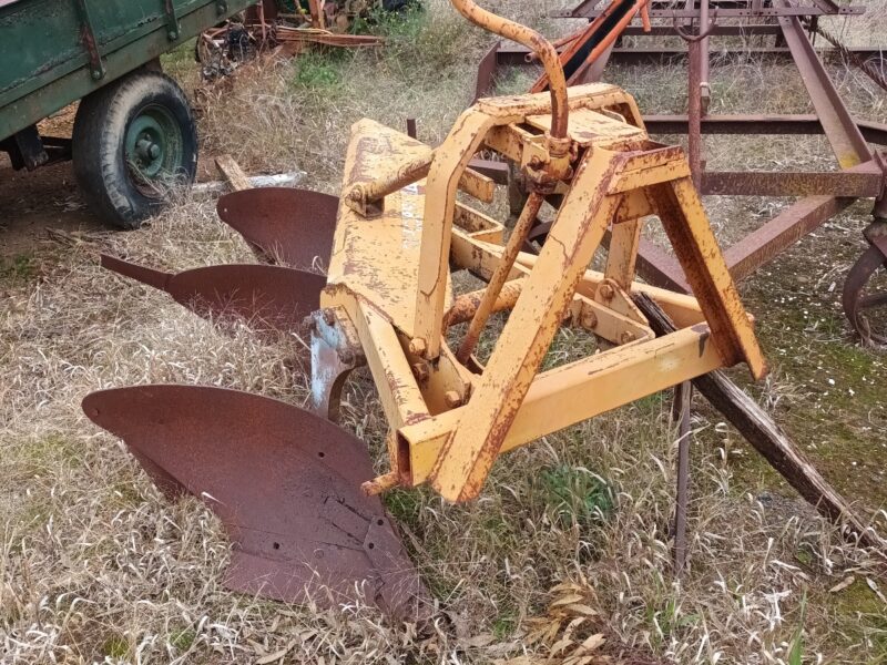 Mouldboard Plough (JJ01297)