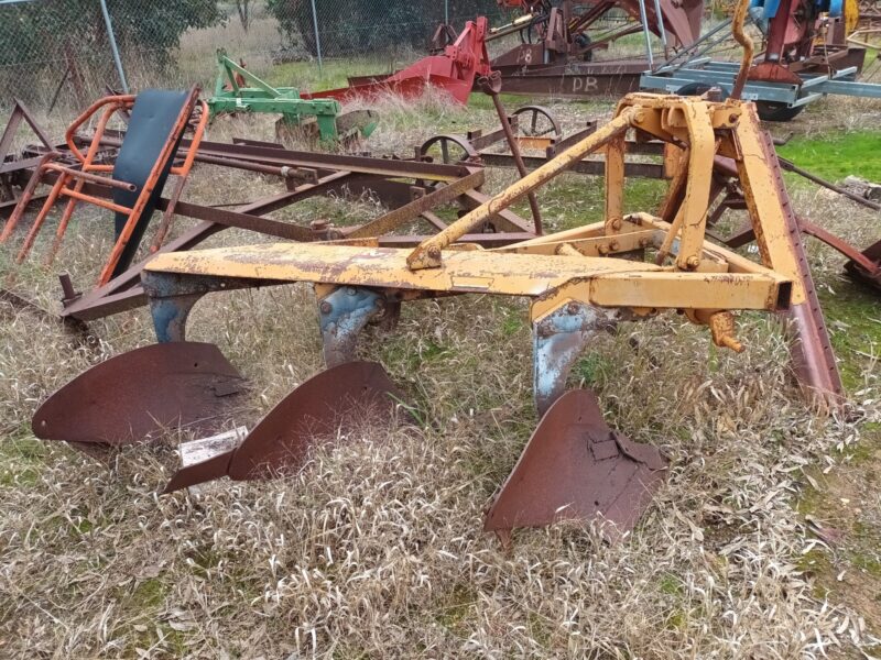 Mouldboard Plough (JJ01297)