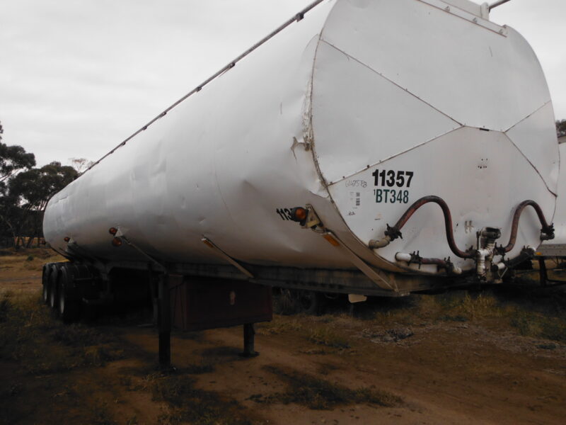 Tri Fuel Tanker (D00993)