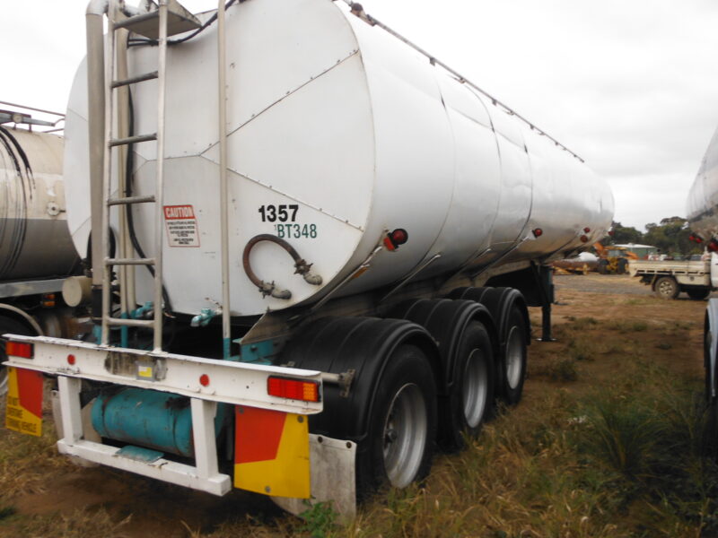 Tri Fuel Tanker (D00993)