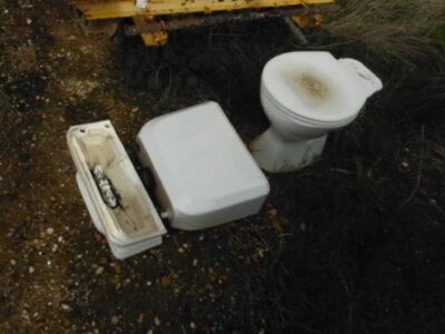 Ceramic Toilet (LOT 9)