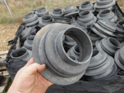 Pallet of plastic collars (Lot 11)