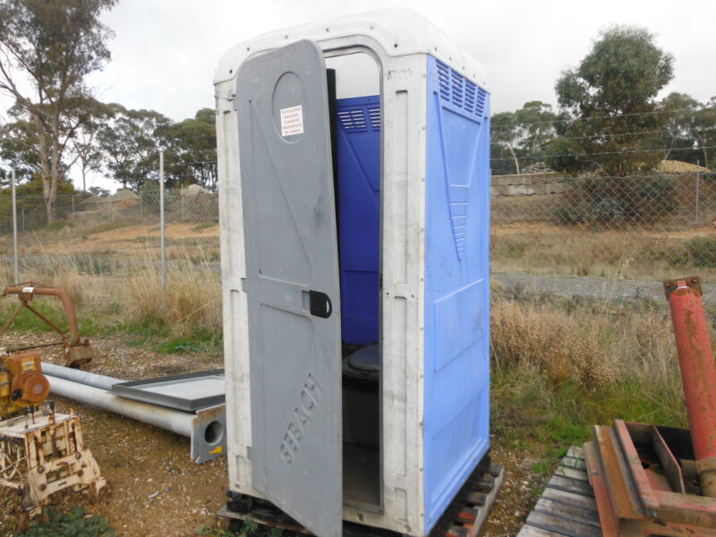 Site toilet 1 (LOT 16)