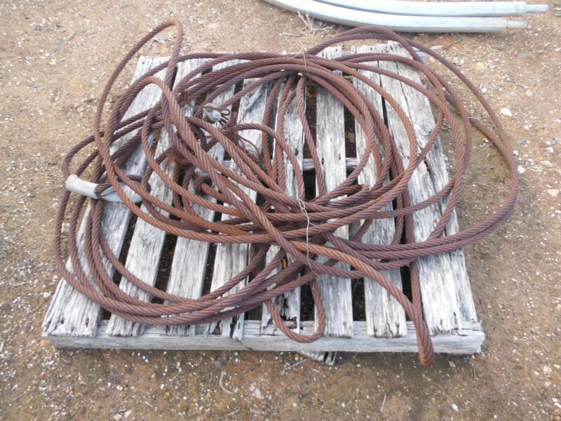 Steel cable (Lot 87)