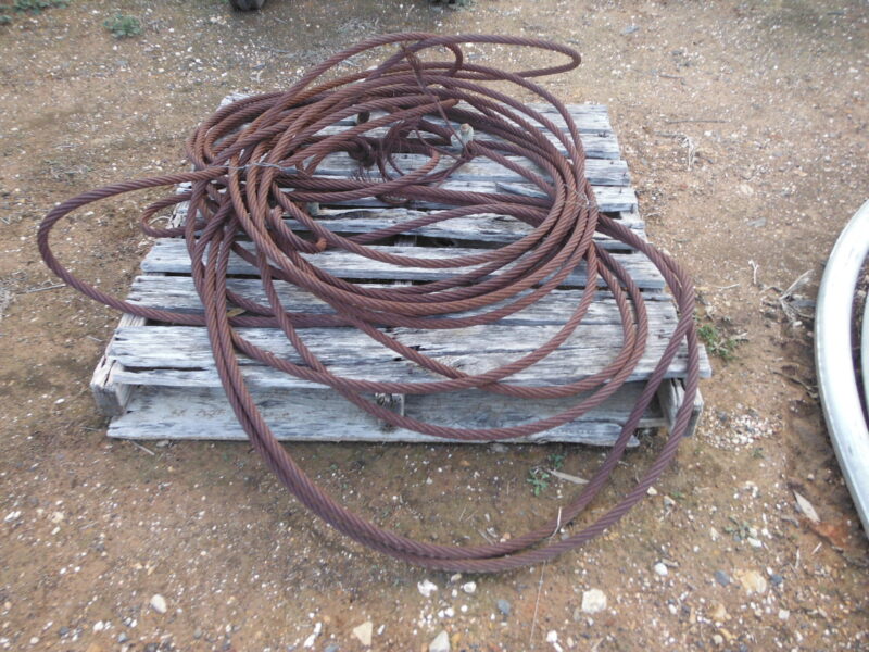 Steel cable (Lot 87)