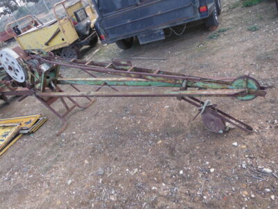 Winch crane (Lot 88)