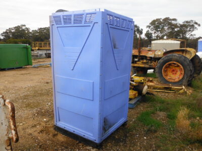 Site toilet (LOT 5)