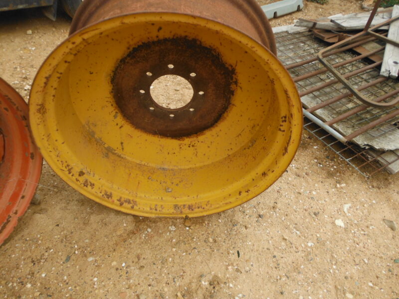 Tractor rim 1 (Lot 107)