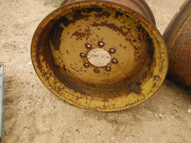 Tractor rim 1 (Lot 107)