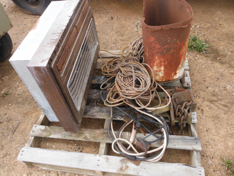 Power leads heater etc (Lot 121)