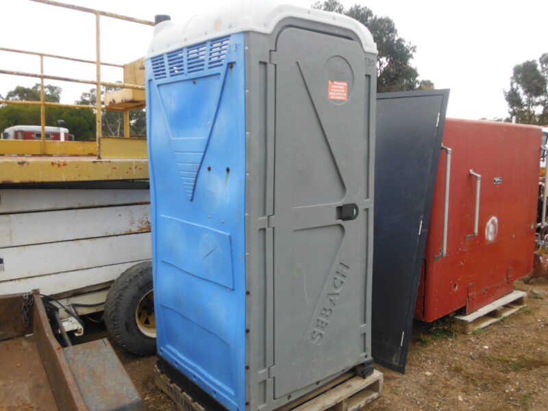 Site toilet 2 (Lot 127)