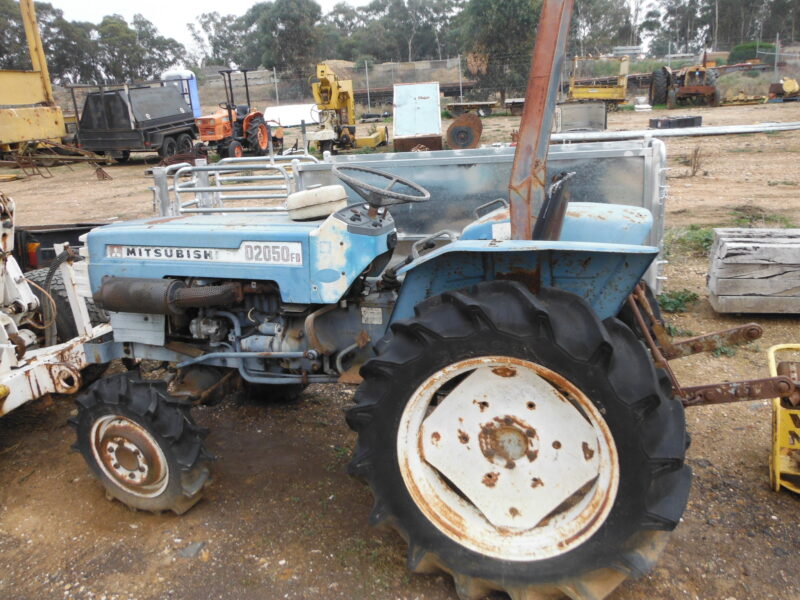 Mitsubishi Tractor (Lot 138)