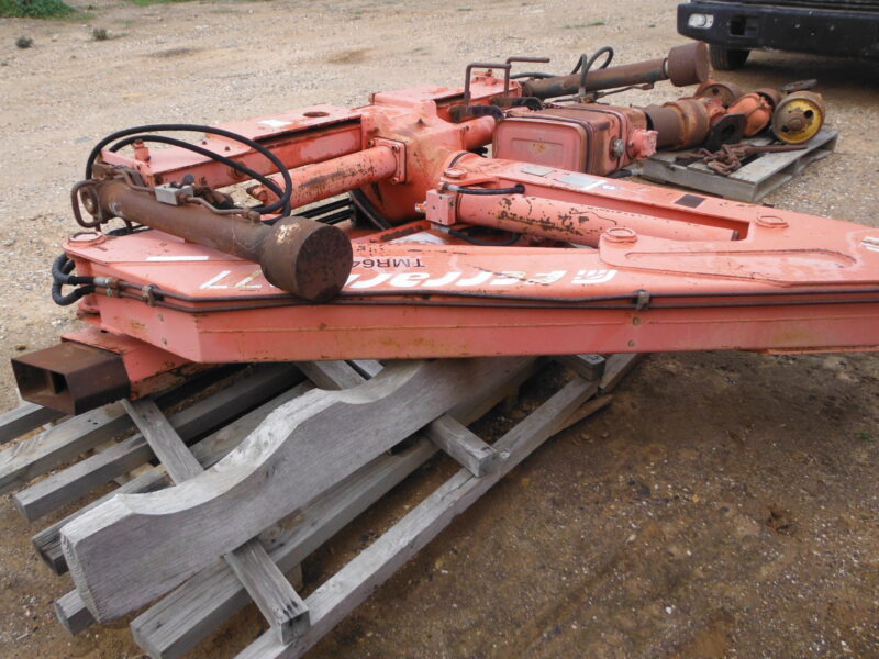 Ferrari Truck crane (Lot 142)