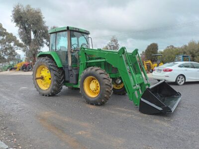 John Deere 7800 FEL