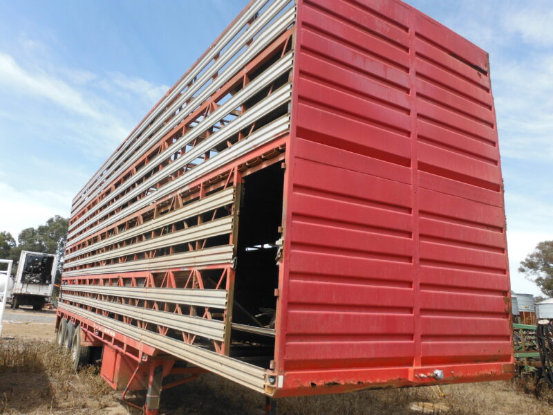 4 Deck Stock crate (D01013)